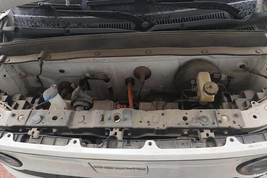 Geely Panda, 2025 10