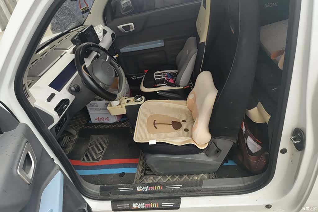 Geely Panda, 2025 9