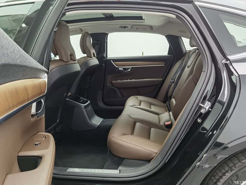 Volvo S90, 2020 15