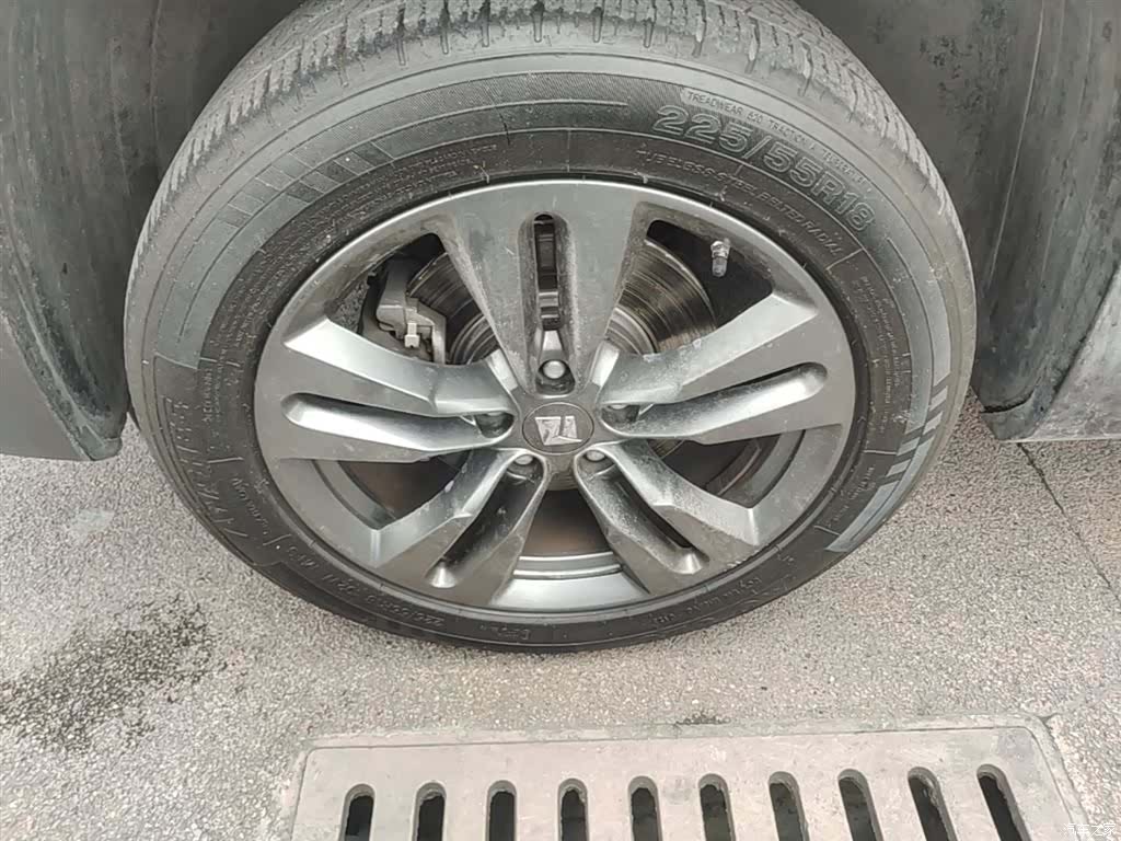 Wuling RS-5, 2020 23
