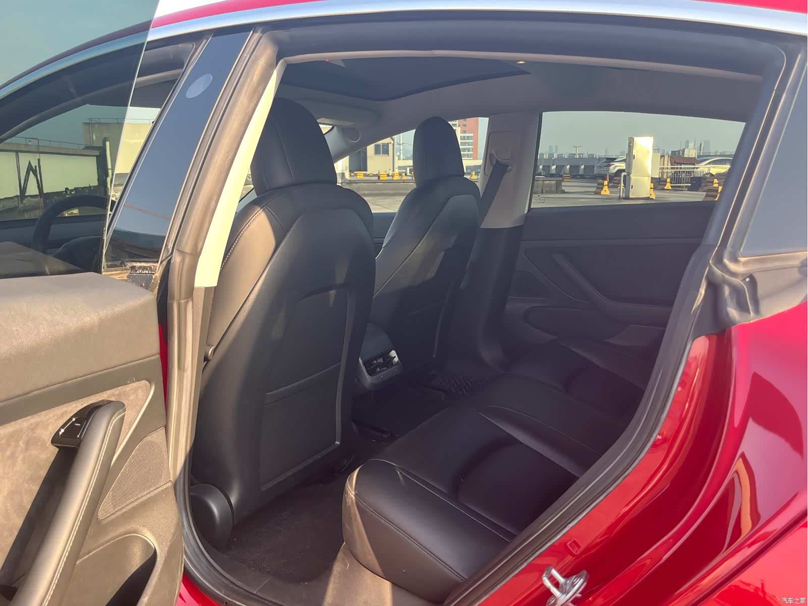 Tesla Model 3, 2020 10
