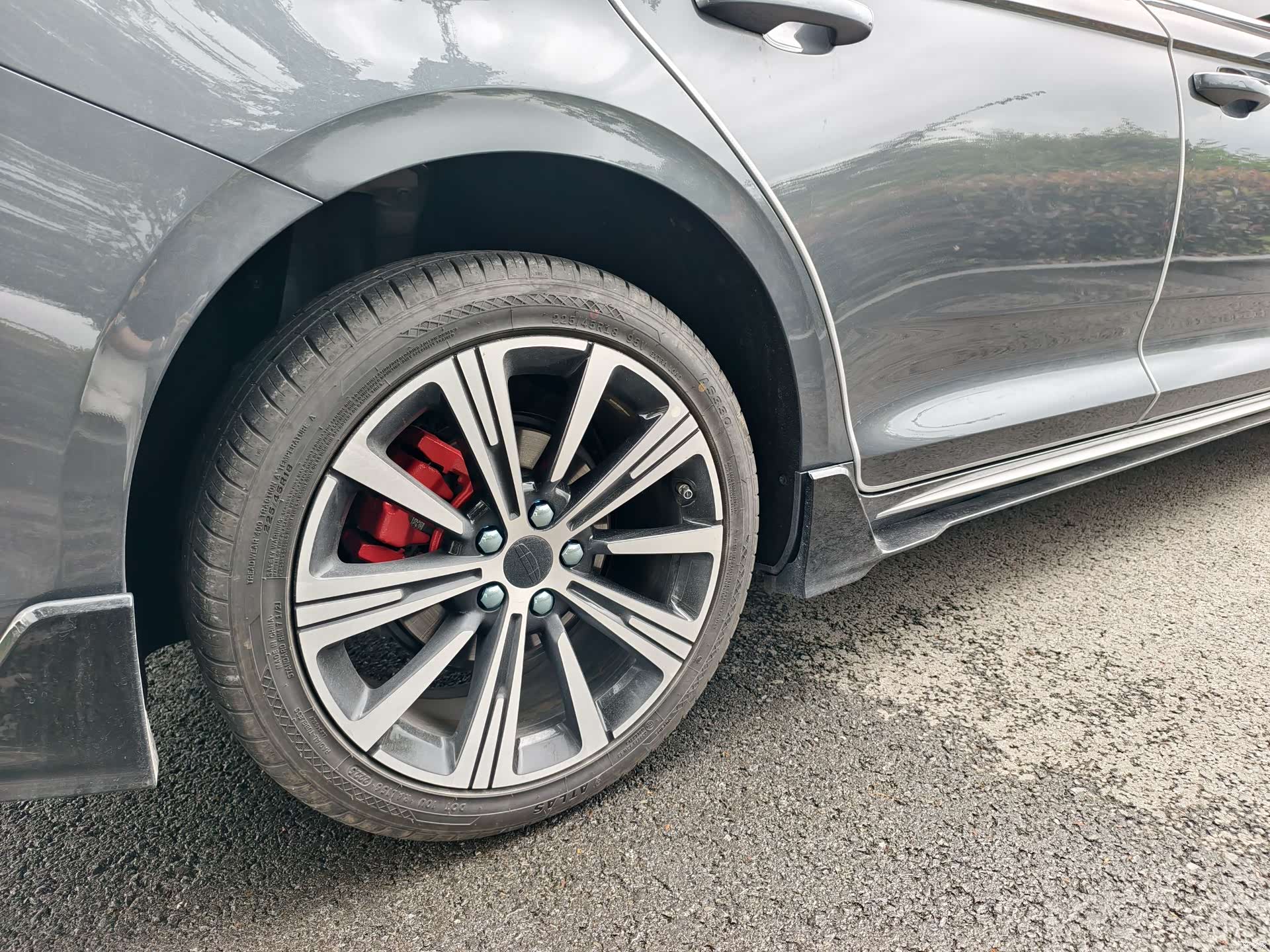 Geely Preface, 2025 13