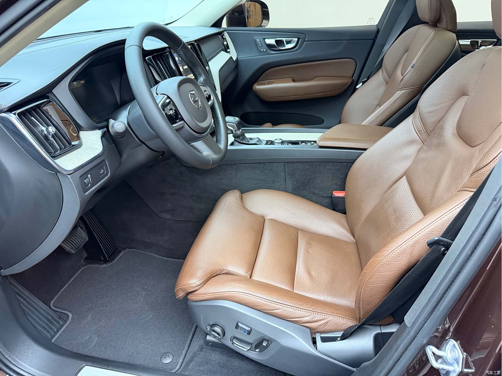 Volvo XC60, 2019 10