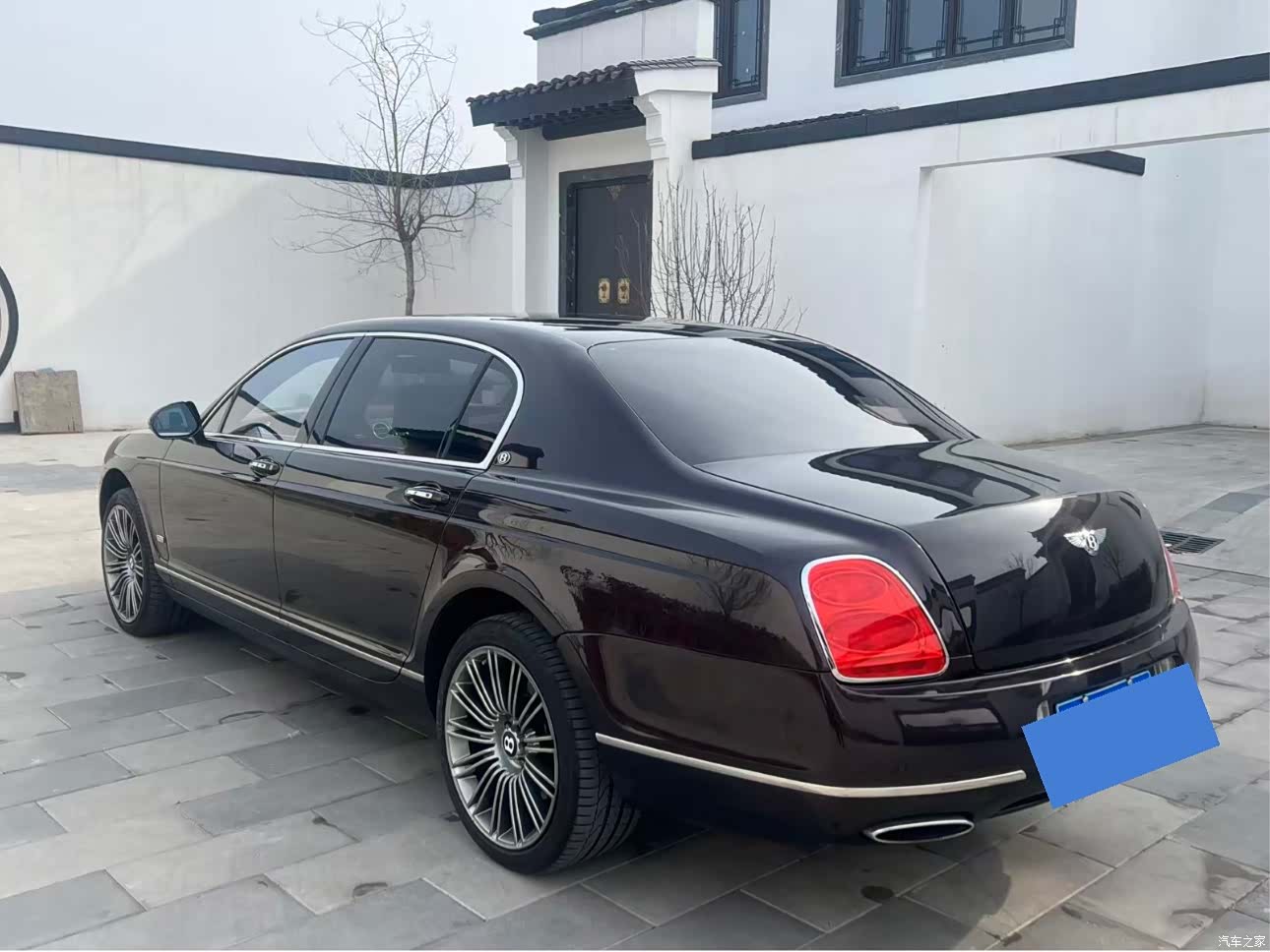 Bentley Flying Spur, 2011 4