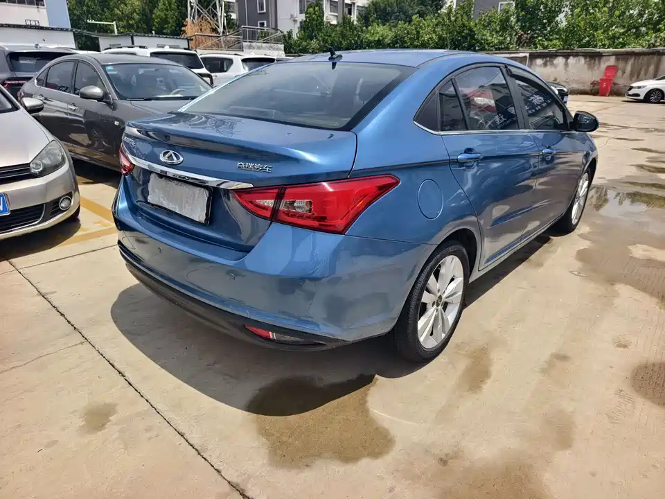 Chery Arrizo 5