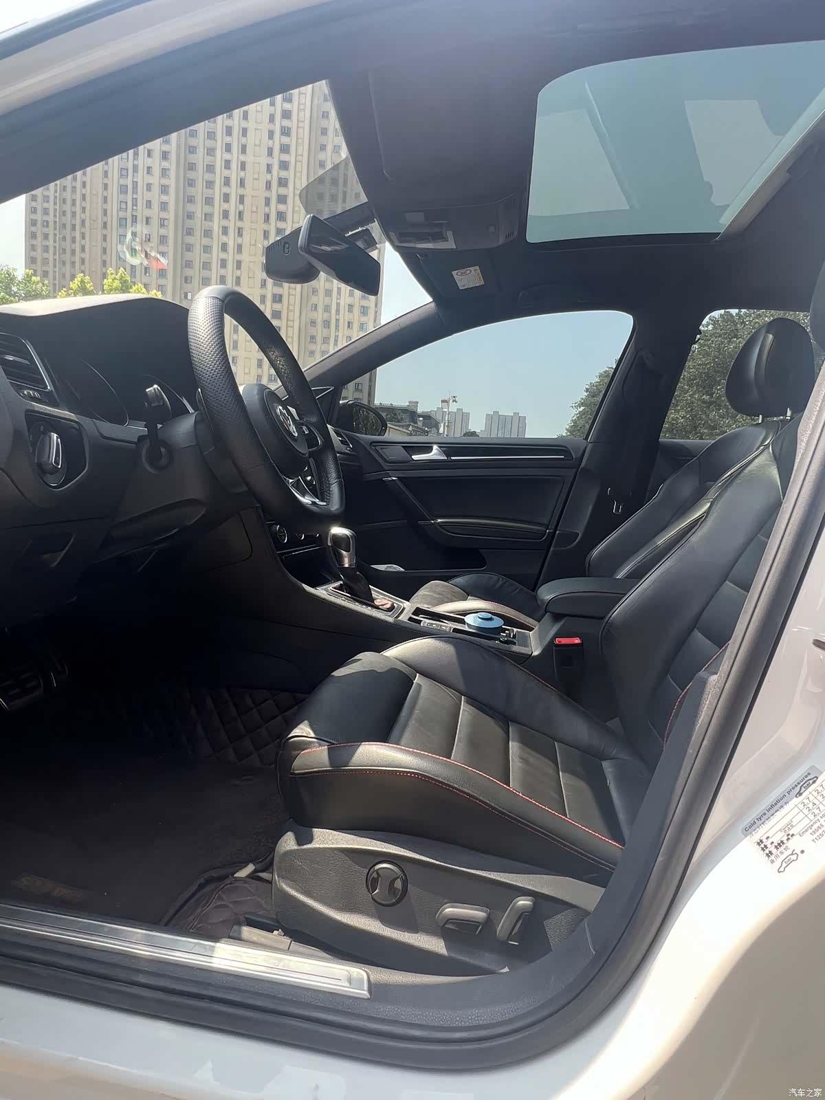 Volkswagen Golf, 2016 4