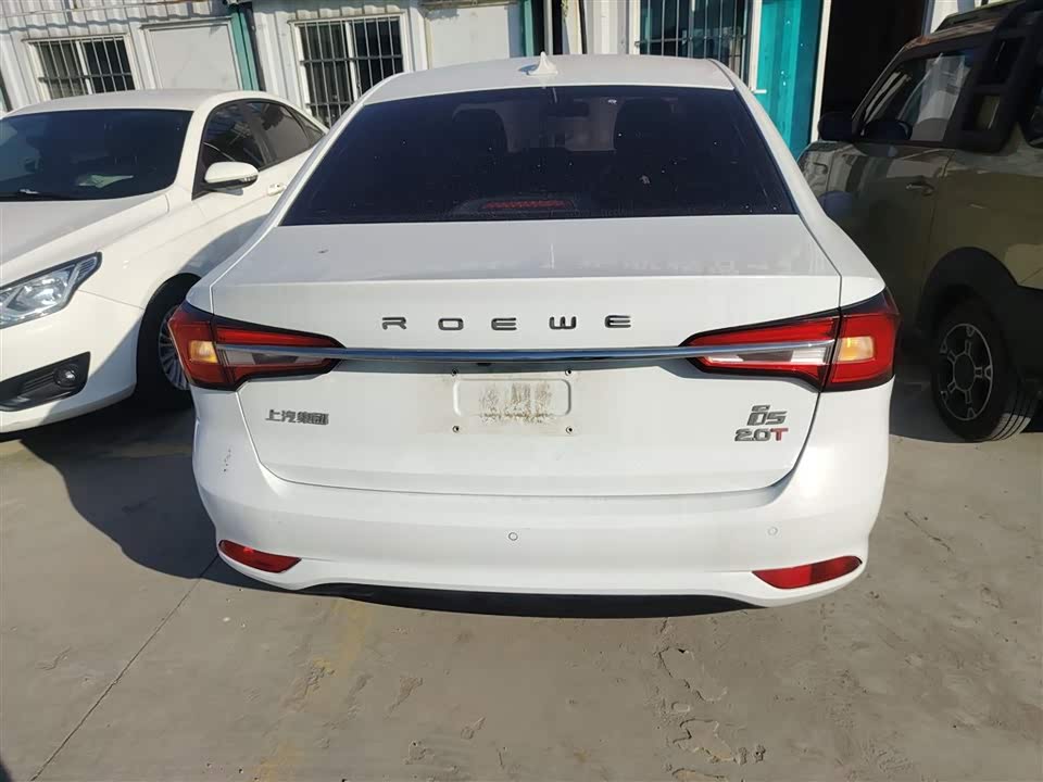 Roewe i5