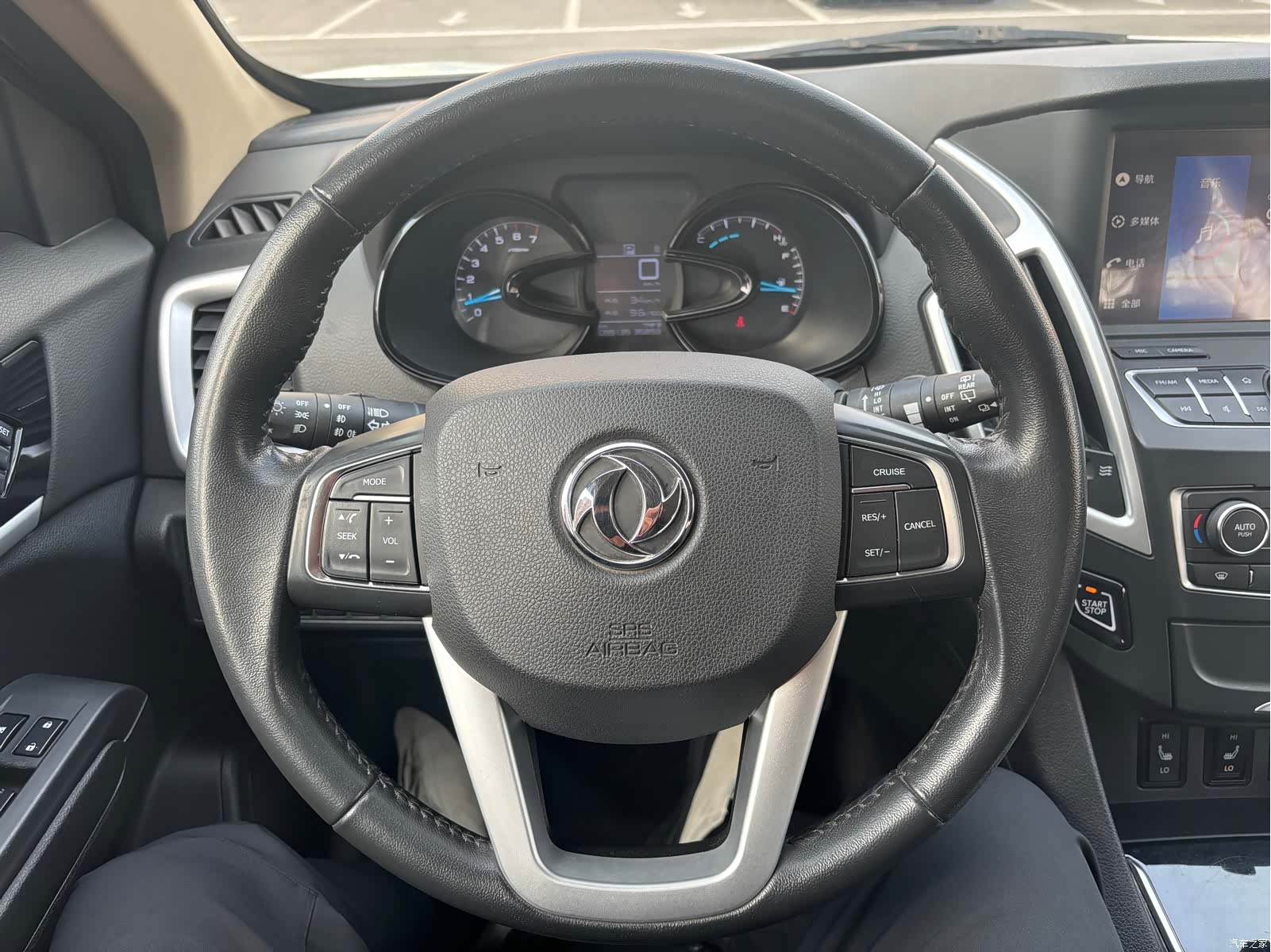 DongFeng AX7, 2014 15