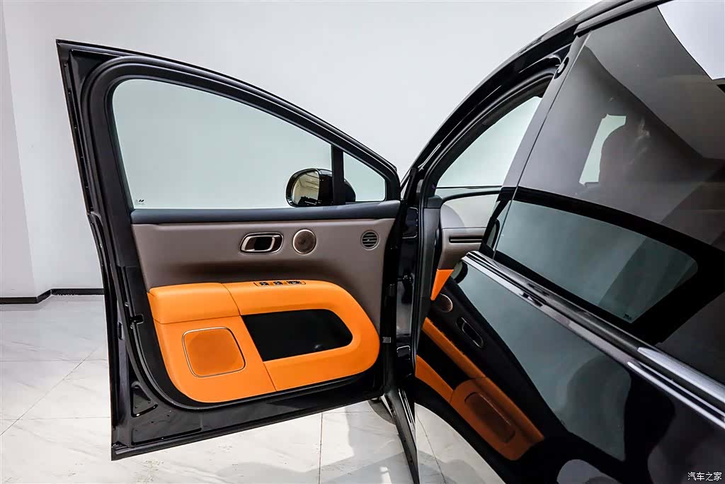 Li Auto i6, 2025 15