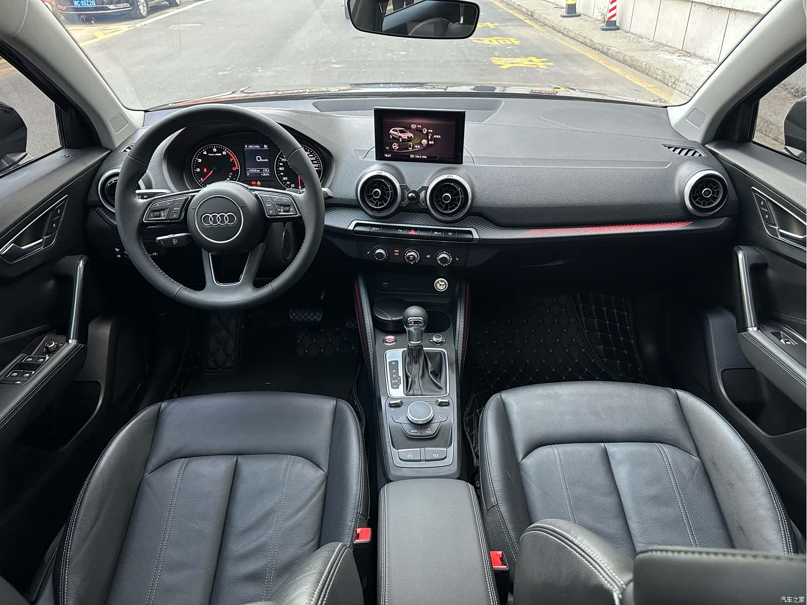 Audi Q2L, 2022 17