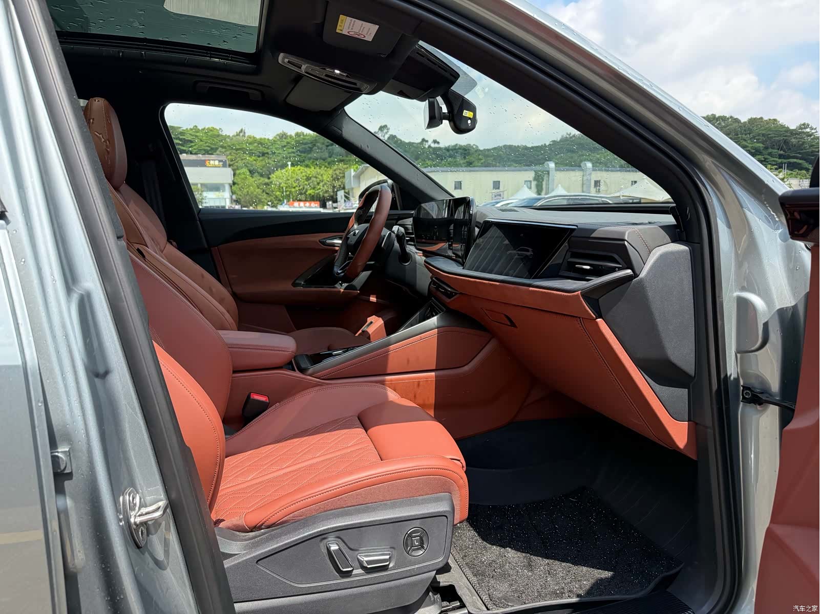 Audi Q5L, 2026 6