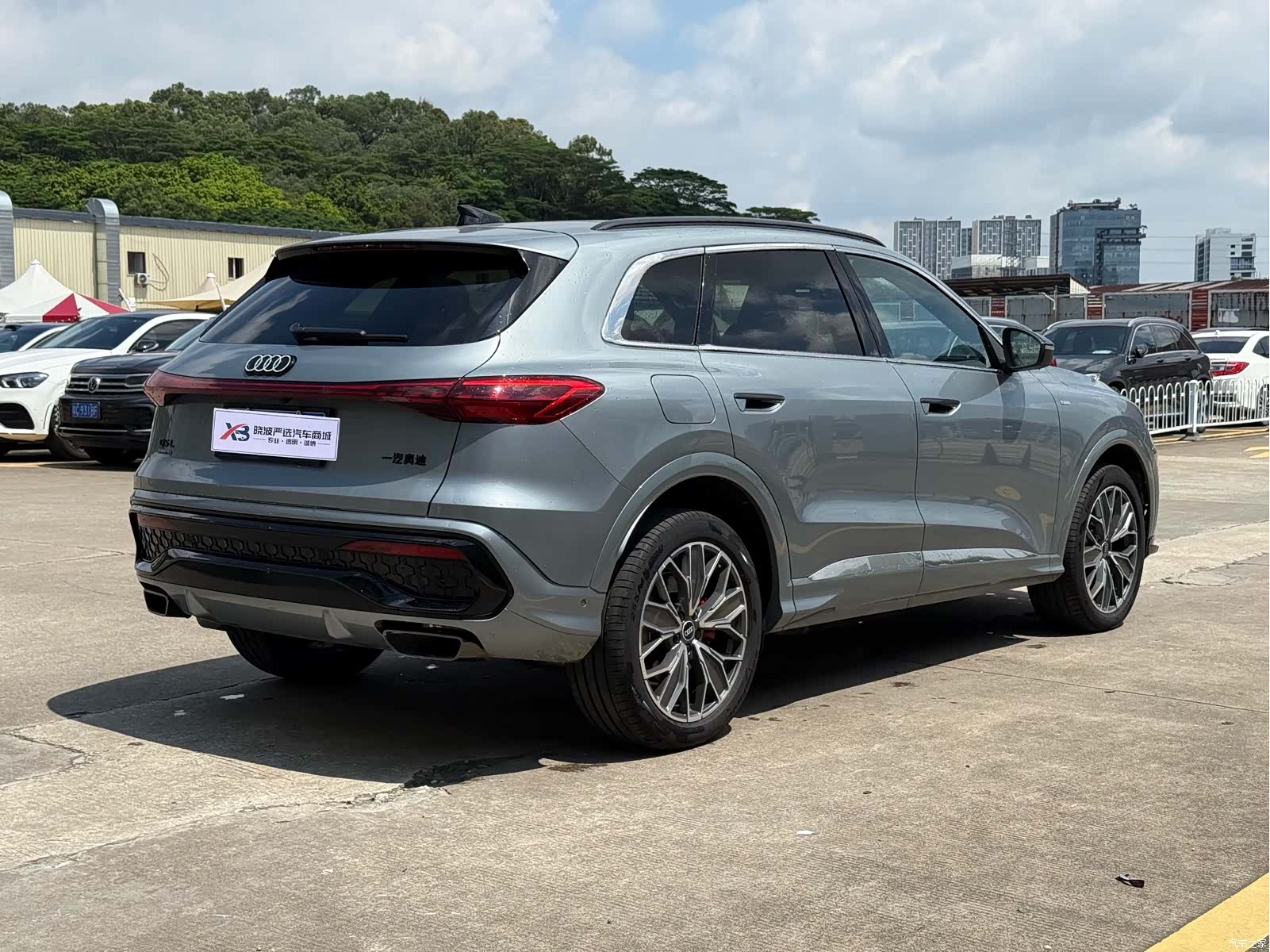 Audi Q5L, 2026 13