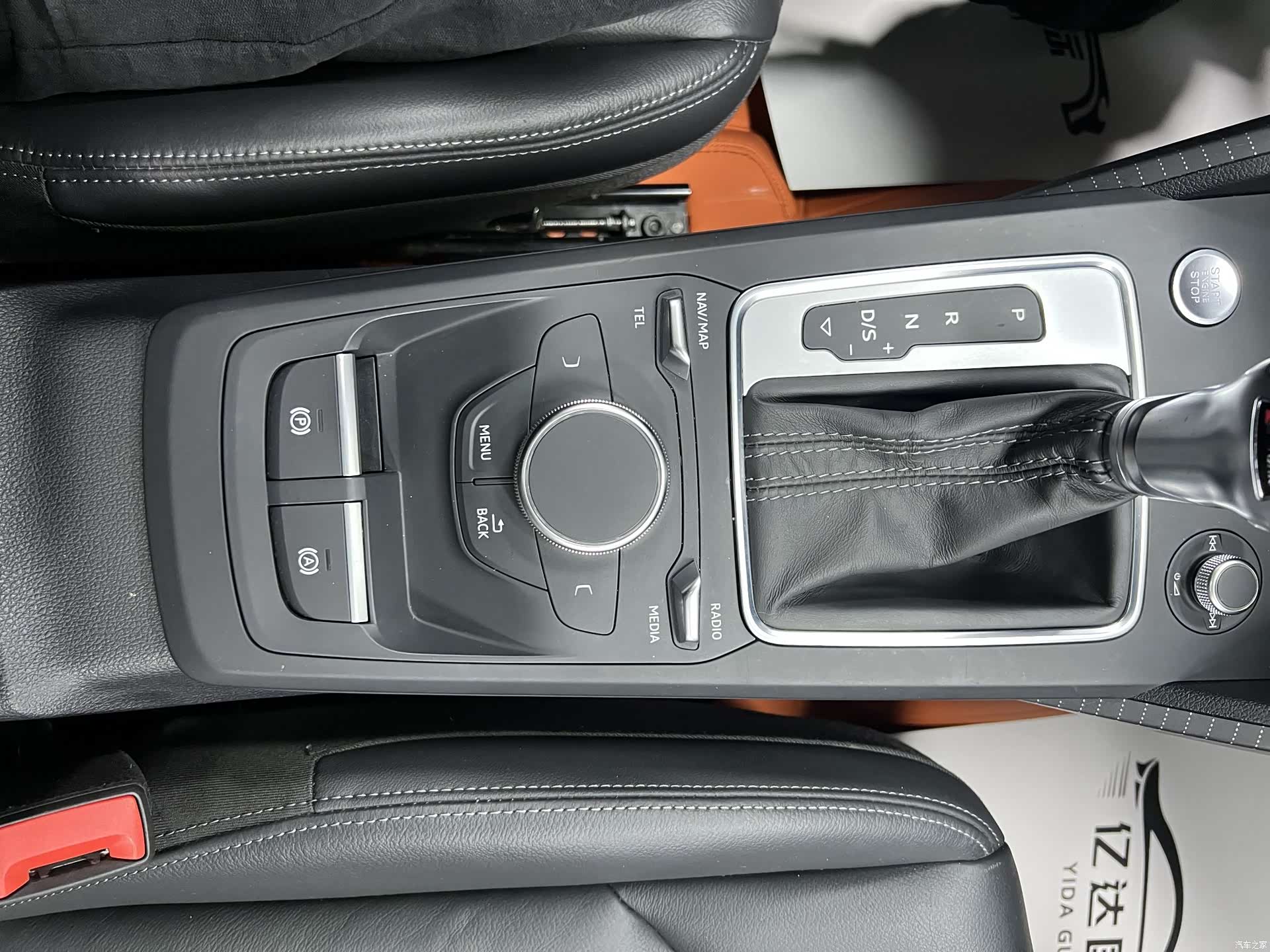 Audi Q2L, 2022 10