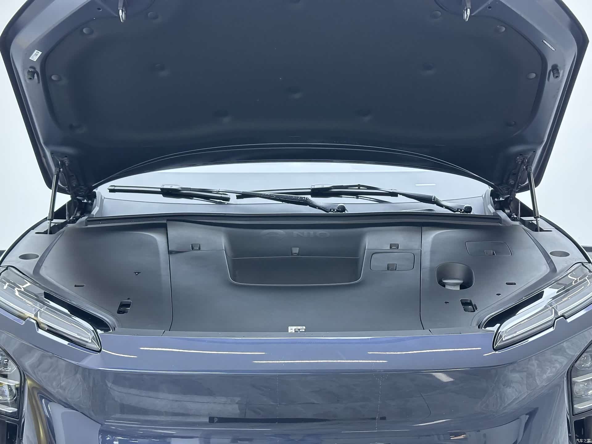 NIO EC6, 2025 9