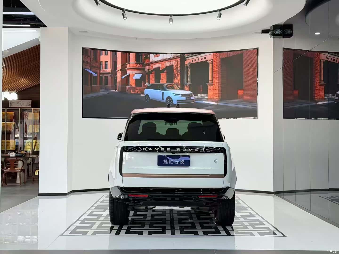 Land Rover Range Rover, 2023 все фото