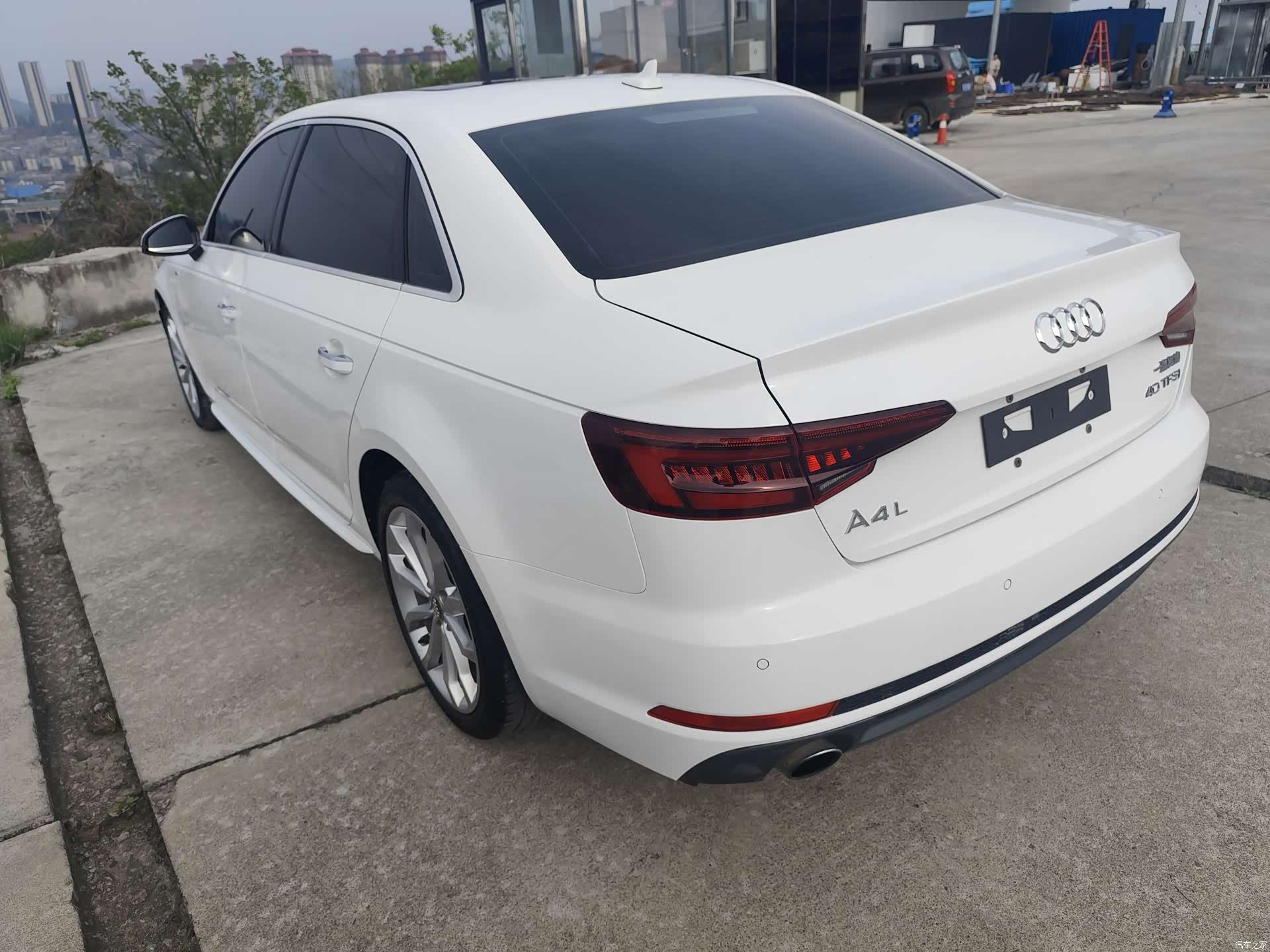 Audi A4L, 2018 12