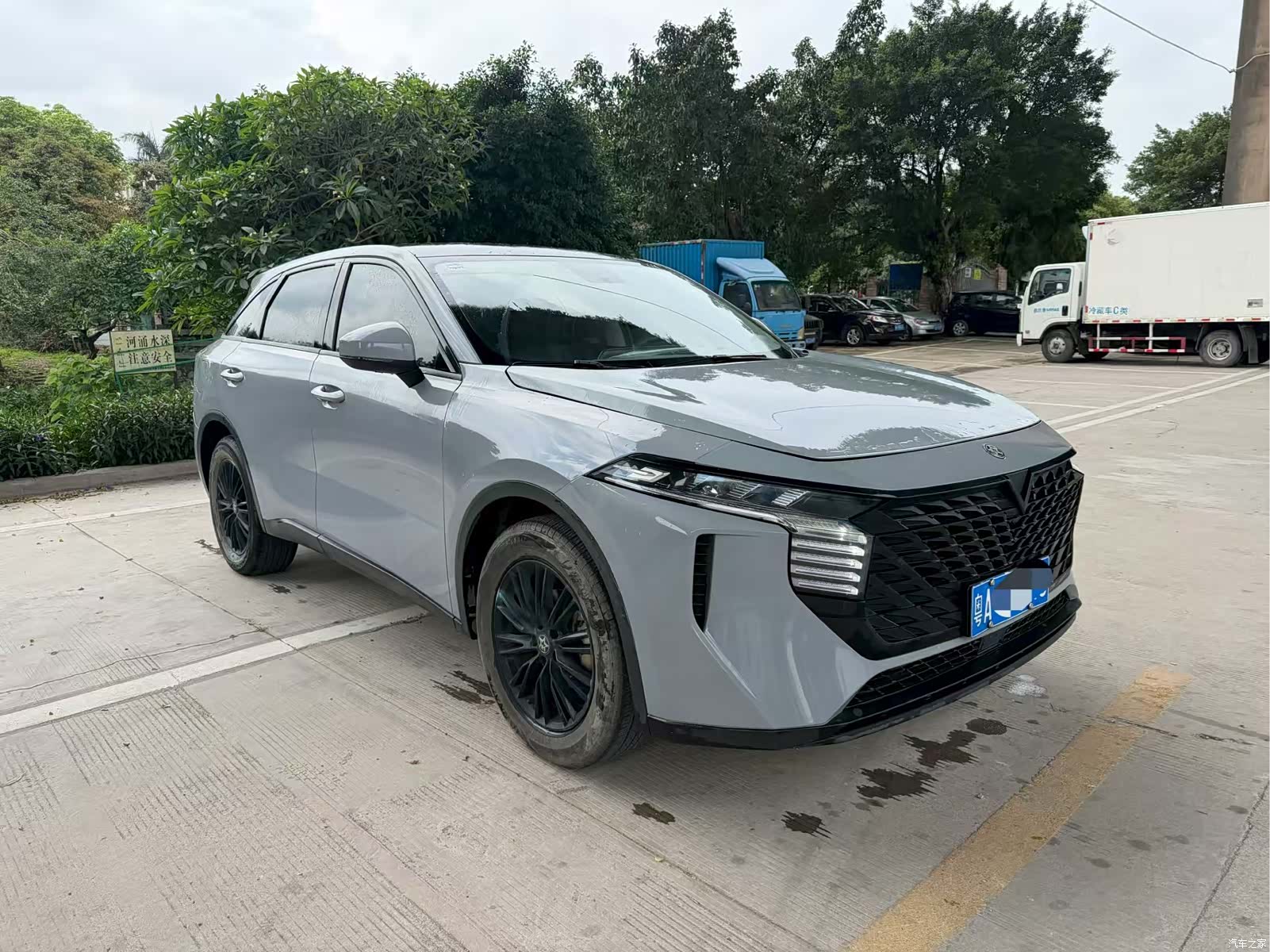 Nissan V, 2022 3