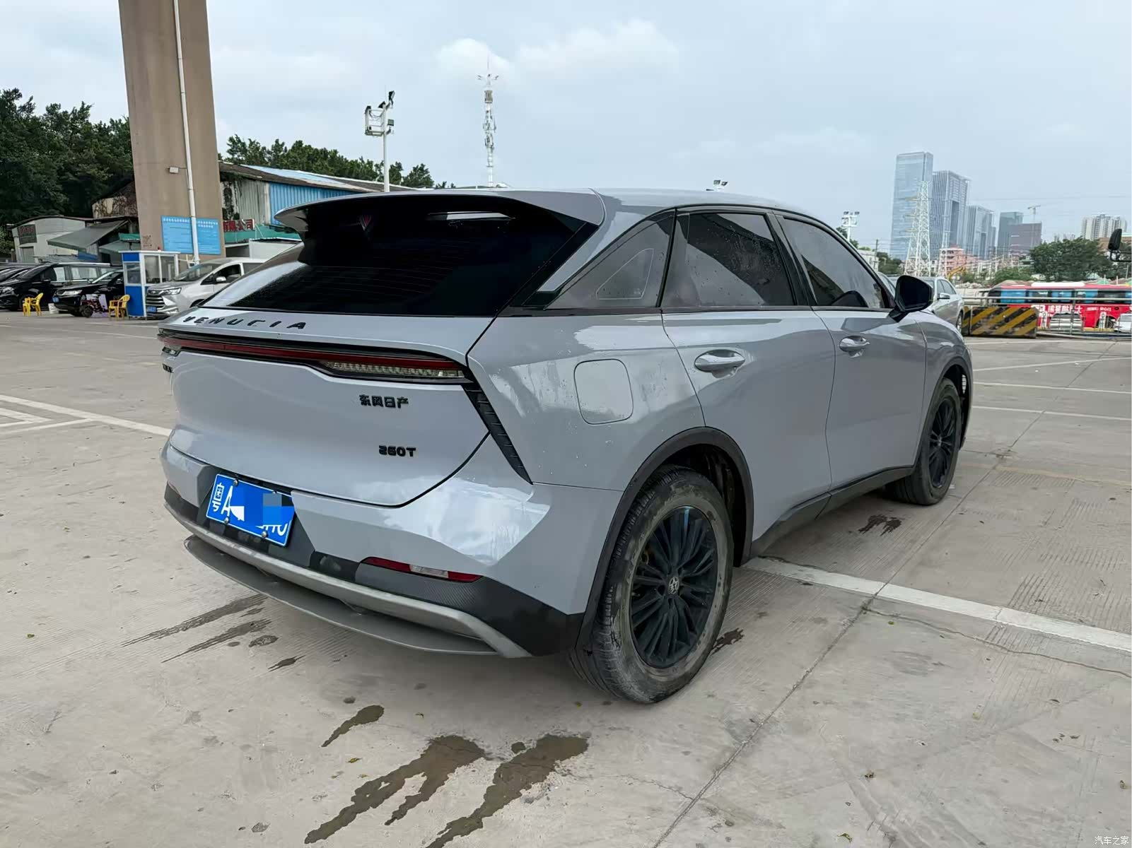 Nissan V, 2022 4