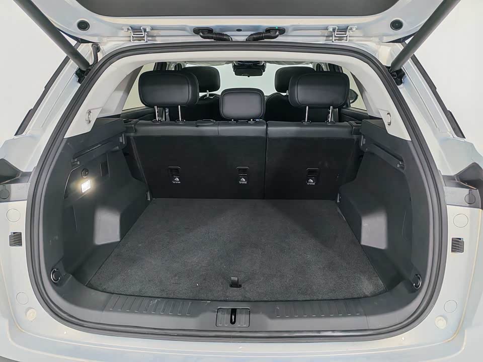 Chery Explore 06 C-DM