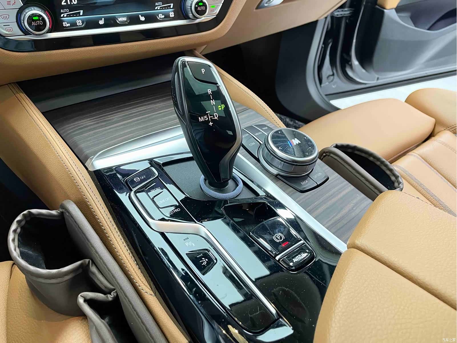 BMW 6 Series GT, 2023 8