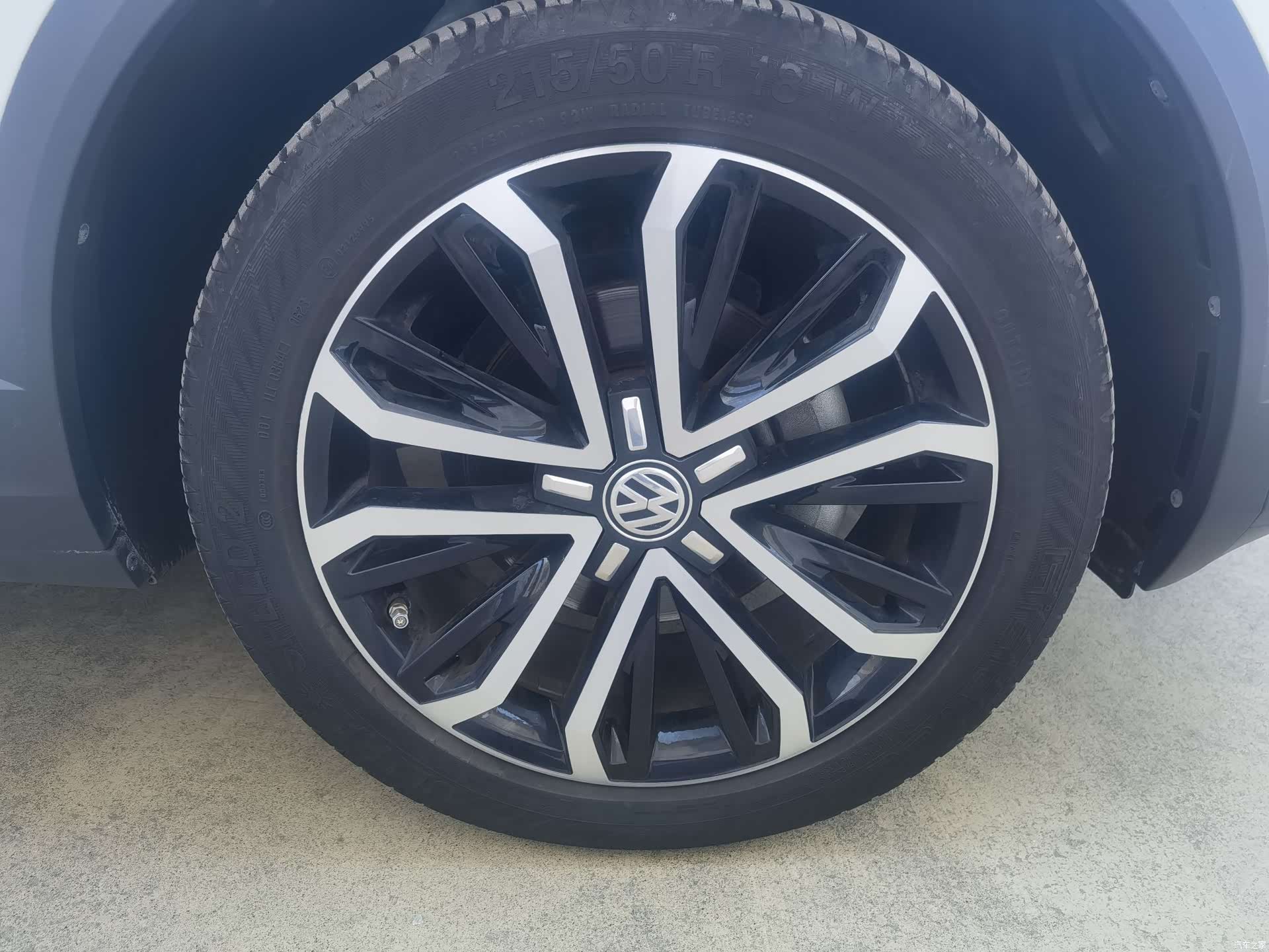 Volkswagen T-ROC, 2019 16