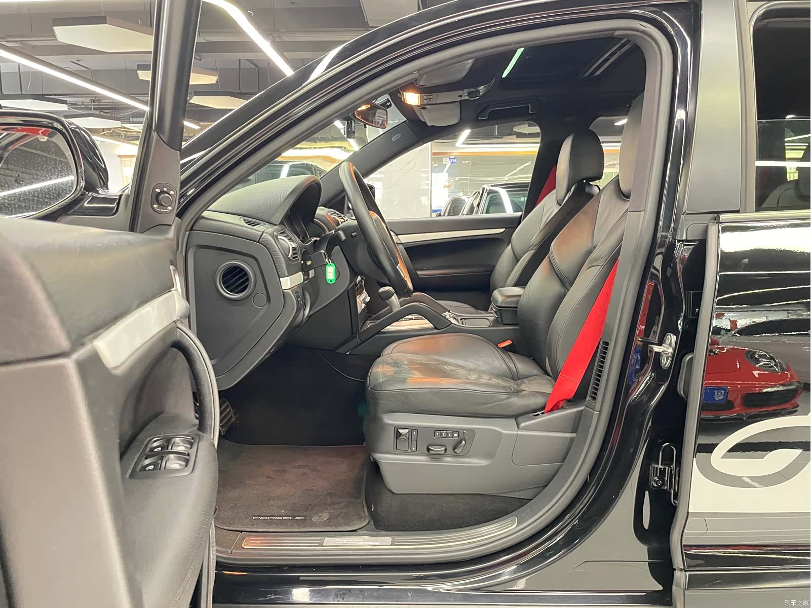Porsche Cayenne, 2010 8