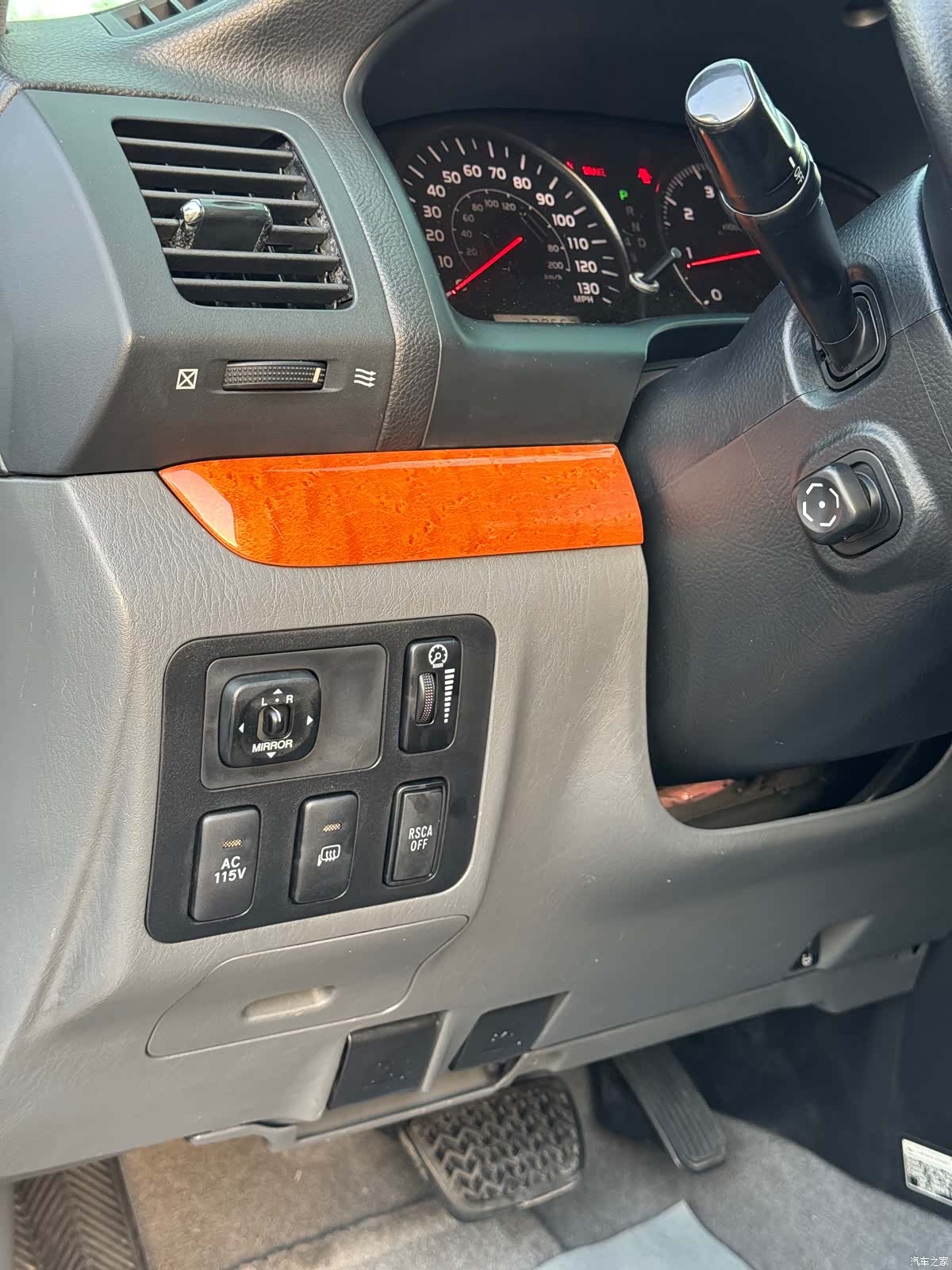 Lexus GX, 2005 16