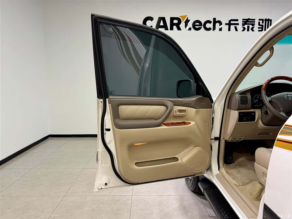 Toyota Land Cruiser, 2006 15