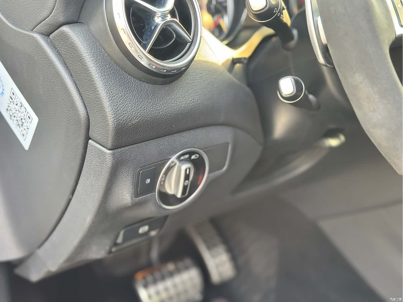 Mercedes-Benz GLA, 2015 19
