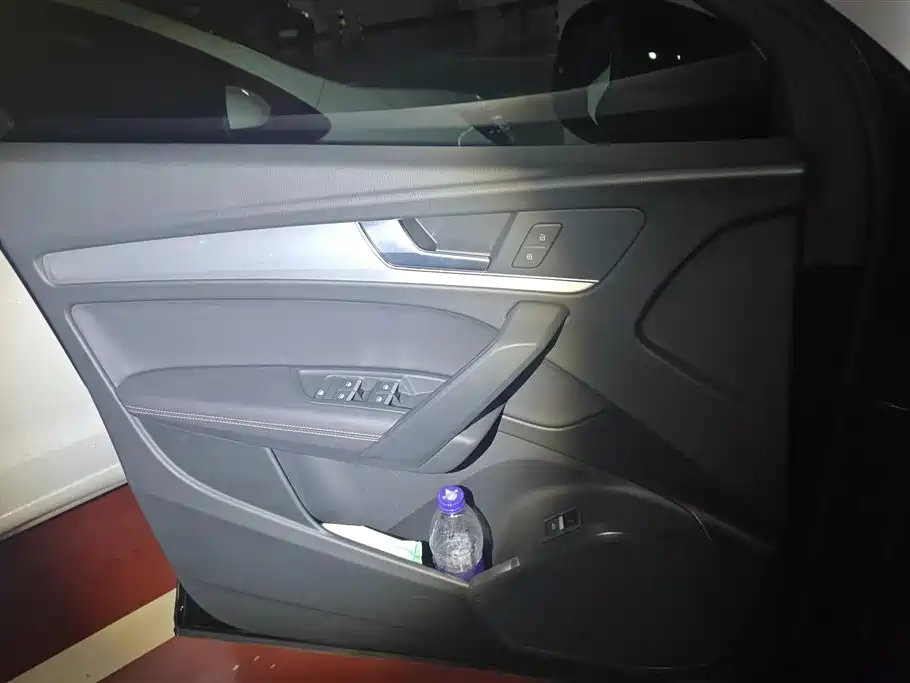 Audi Q5L Audi Q5L