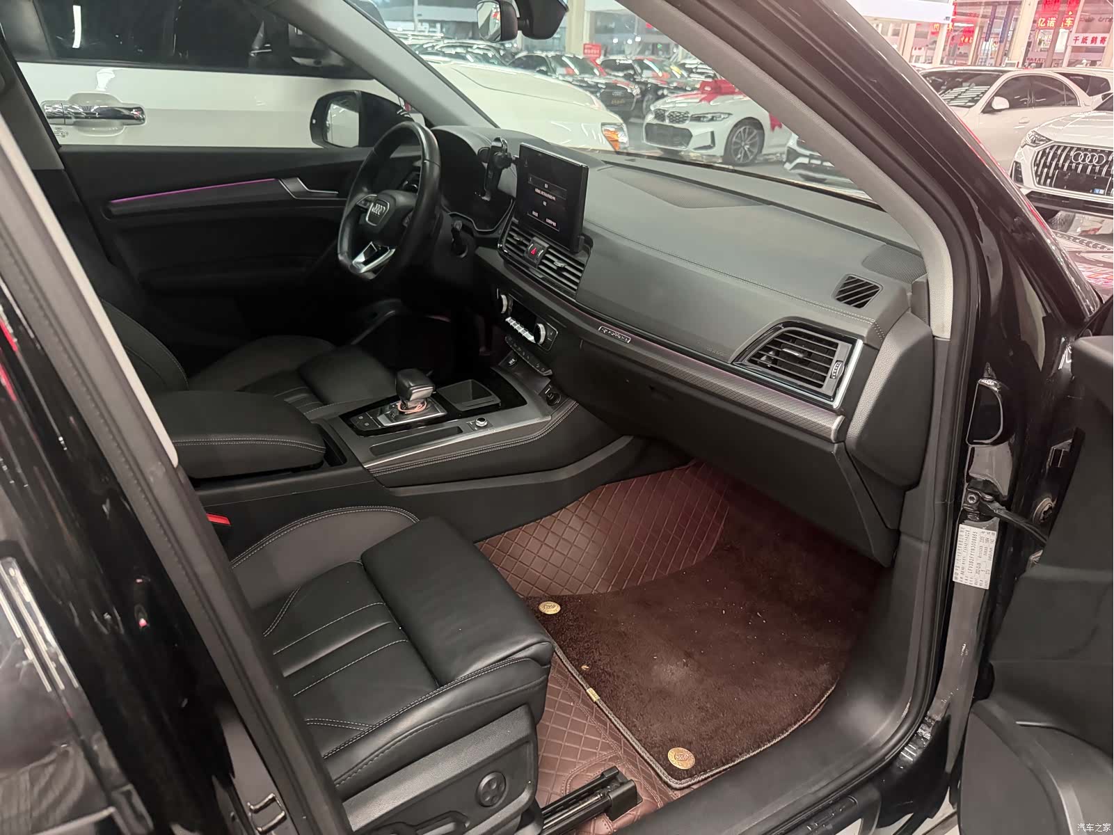Audi Q5L, 2022 9