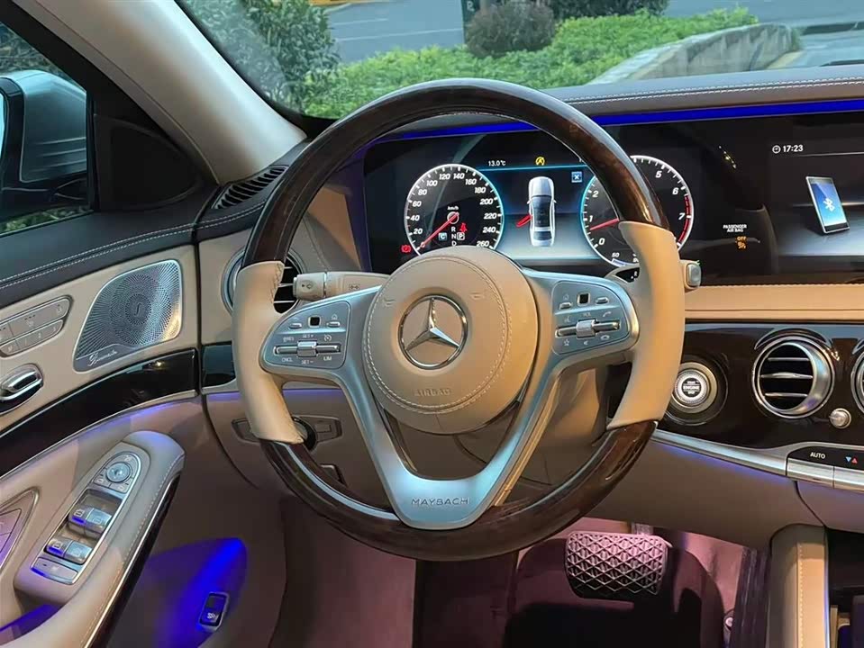 Mercedes-Benz Maybach S-class