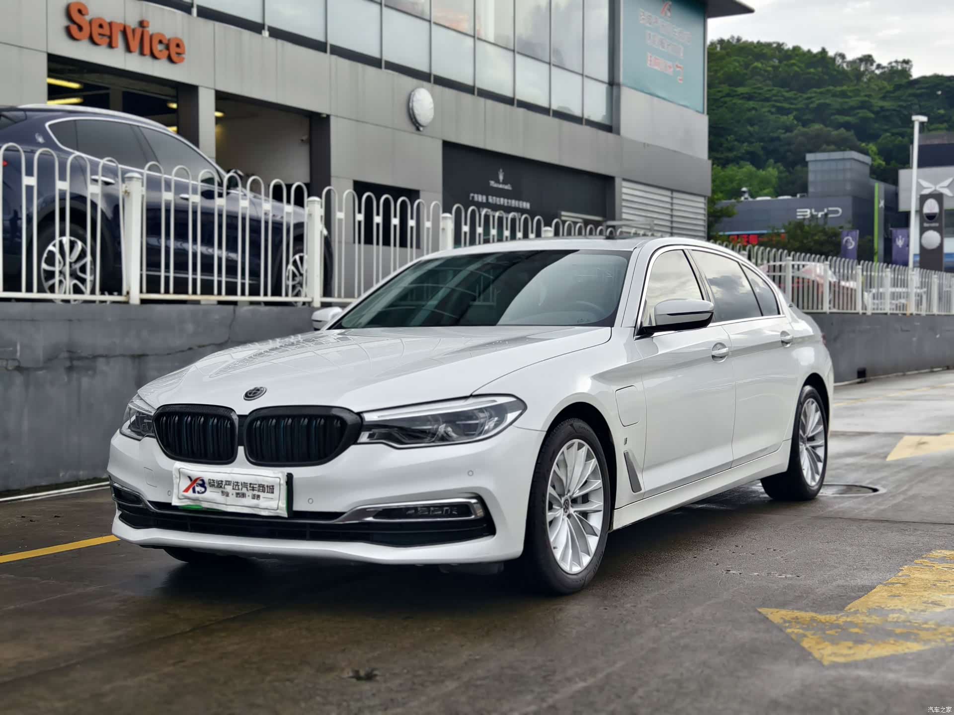 BMW 5 Series, 2019 1