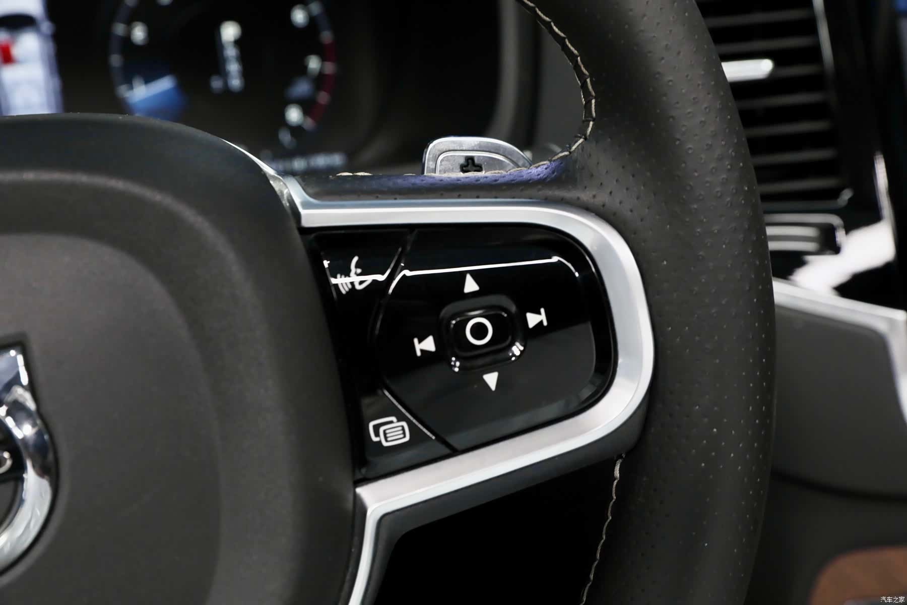 Volvo XC90, 2018 26