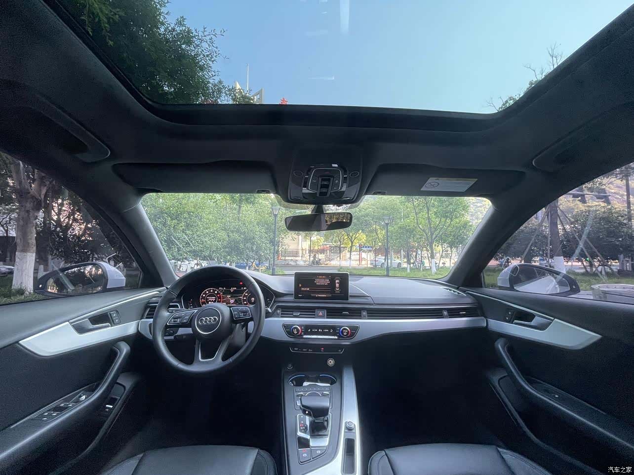 Audi A4L, 2019 9