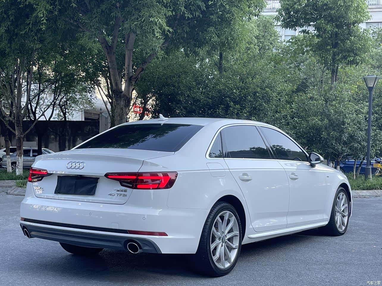 Audi A4L, 2019 4
