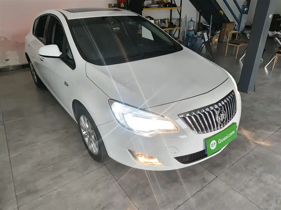 Buick Yinglang