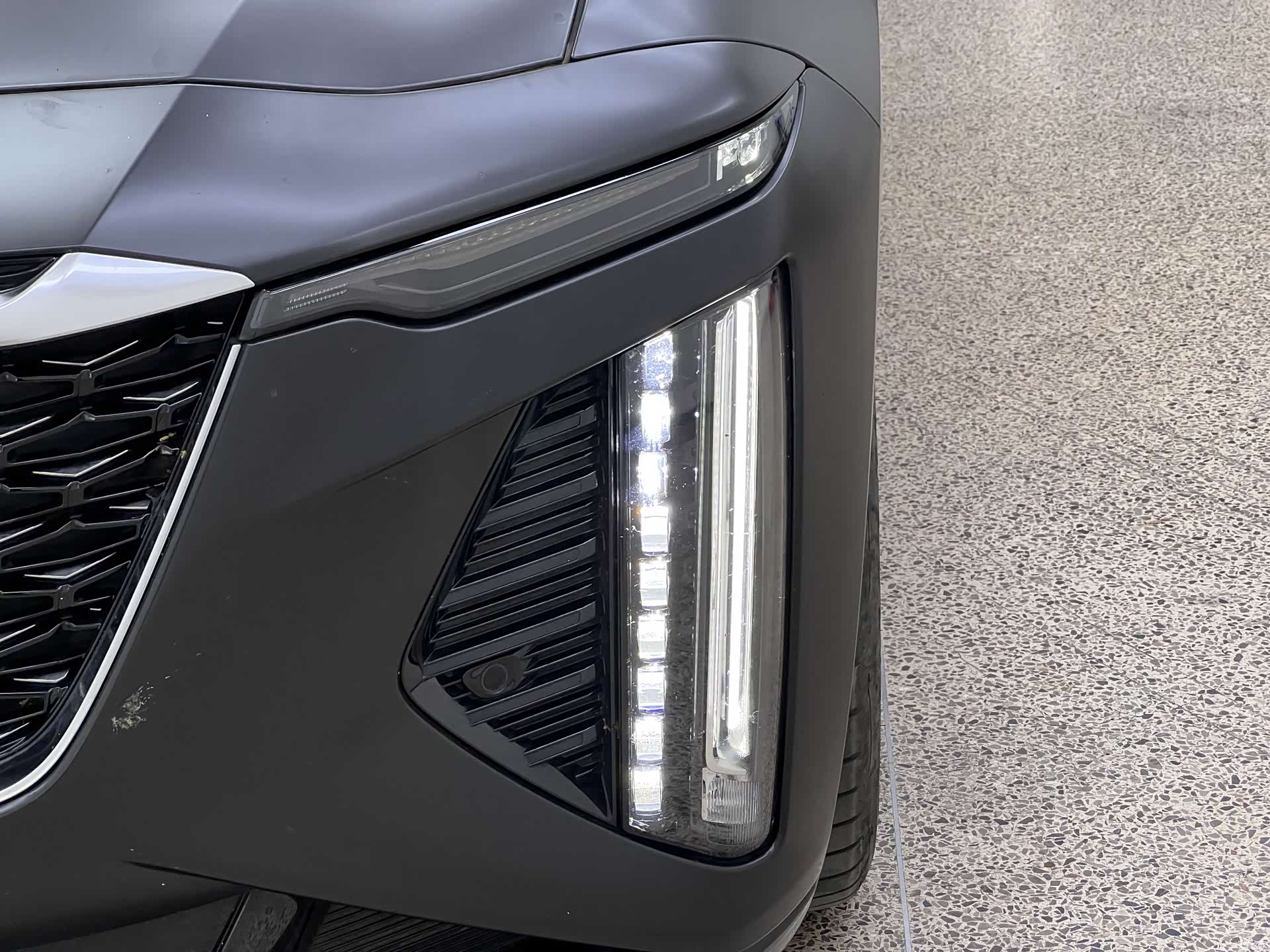 Cadillac CT6, 2023 9