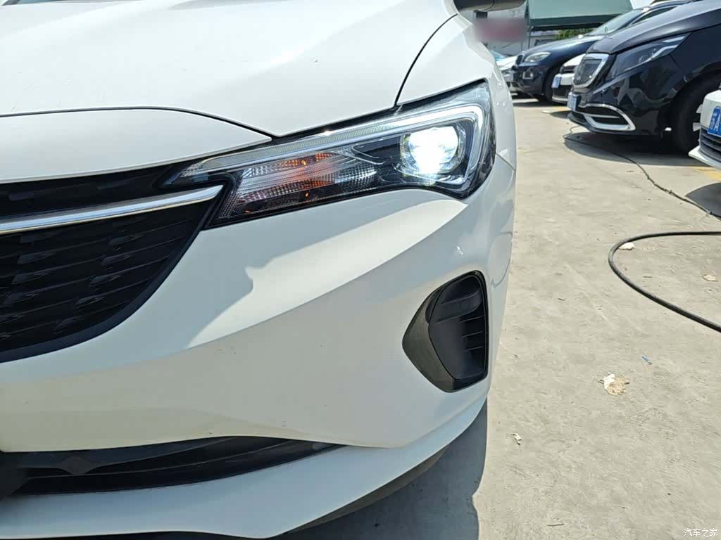 Buick Verano, 2023 18
