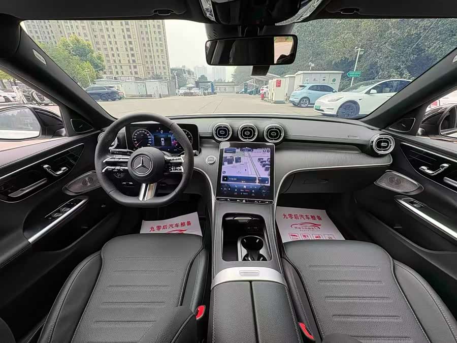 Mercedes-Benz C-Class 2024, фото 6