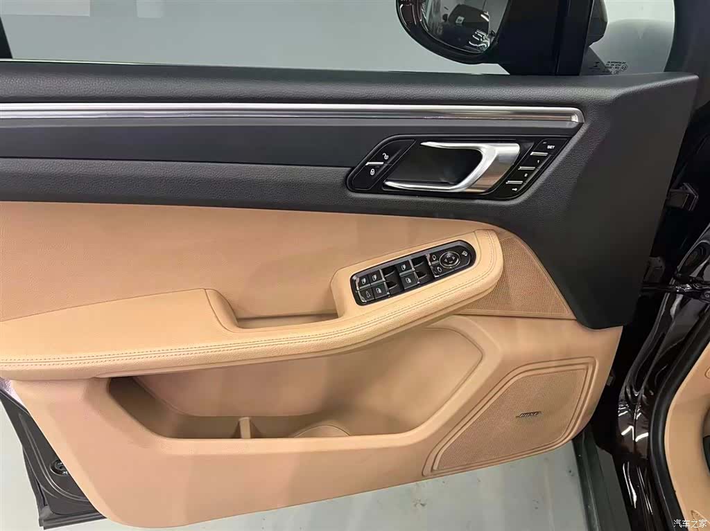 Porsche Macan, 2019 11