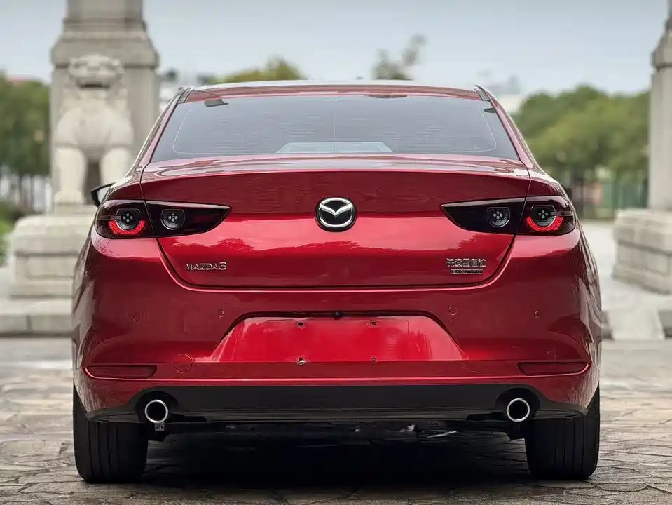 Mazda 3 Angkesaila