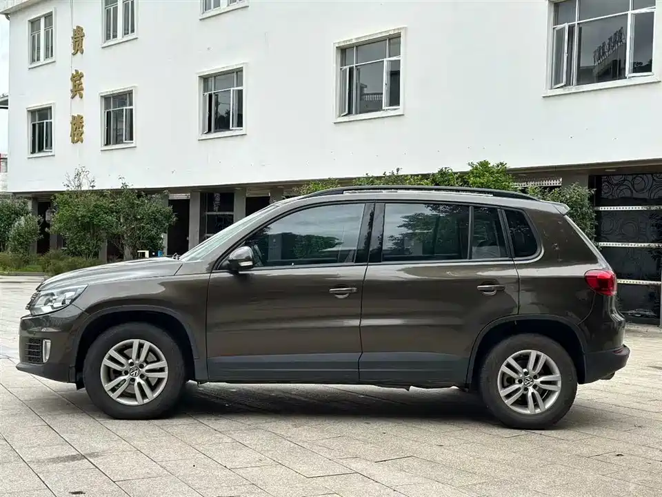 Volkswagen Tiguan Volkswagen Tiguan