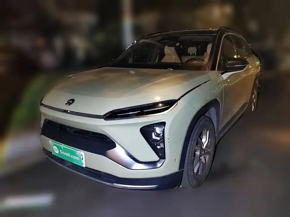 NIO ES6
