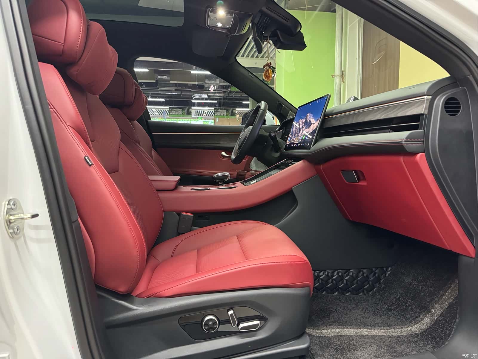 AITO M5, 2023 11