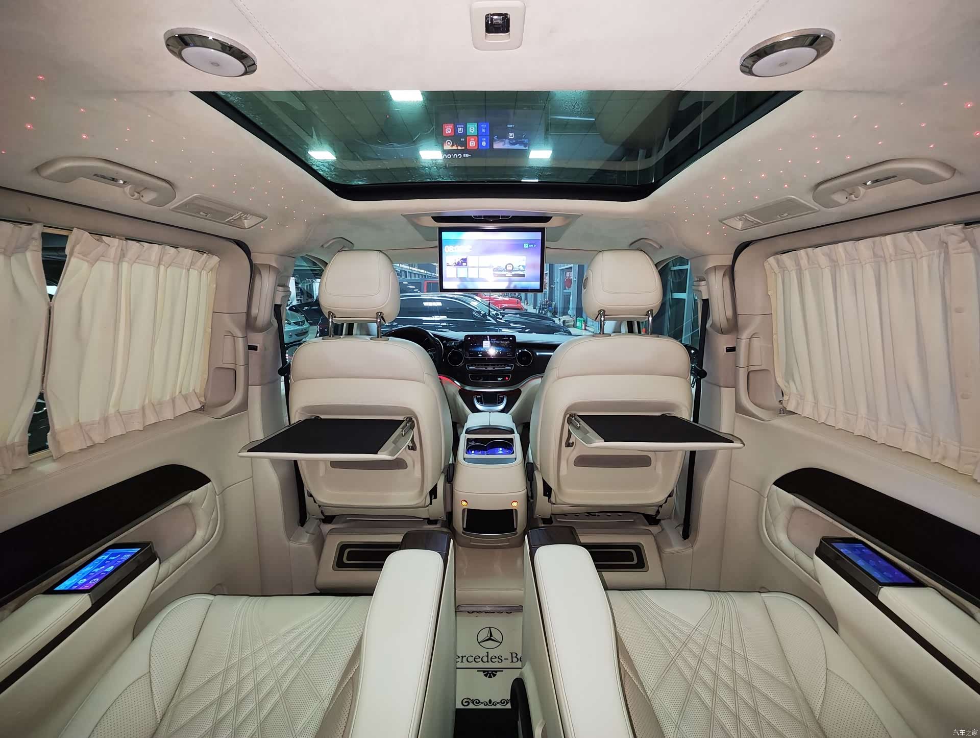 Mercedes-Benz V-Class, 2021 7
