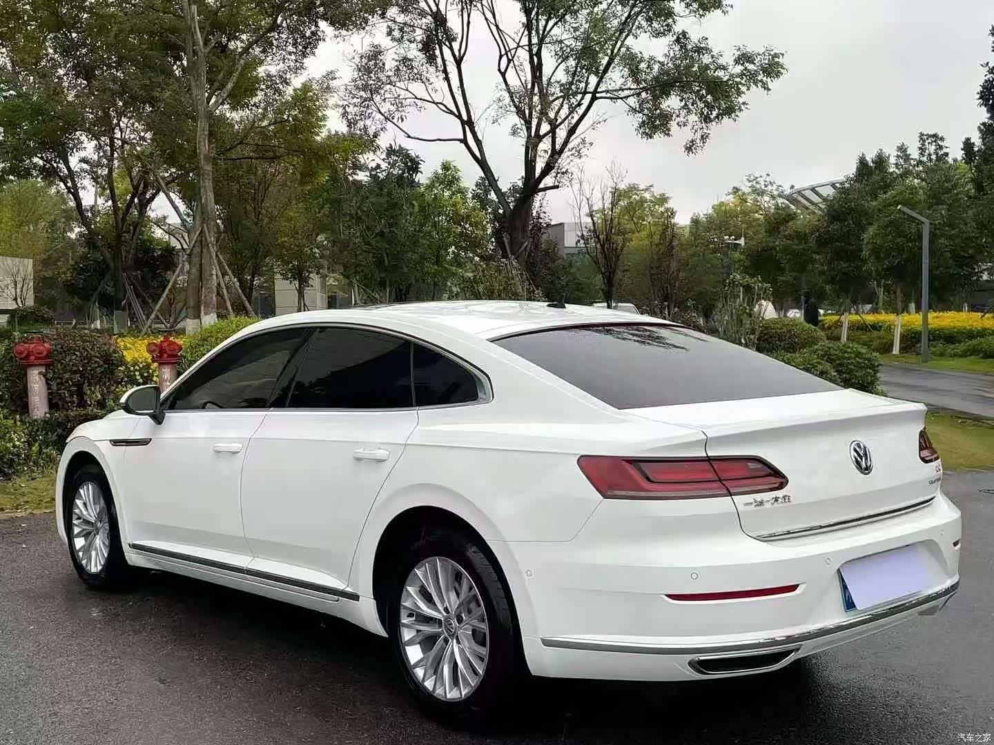 Volkswagen CC, 2019 9