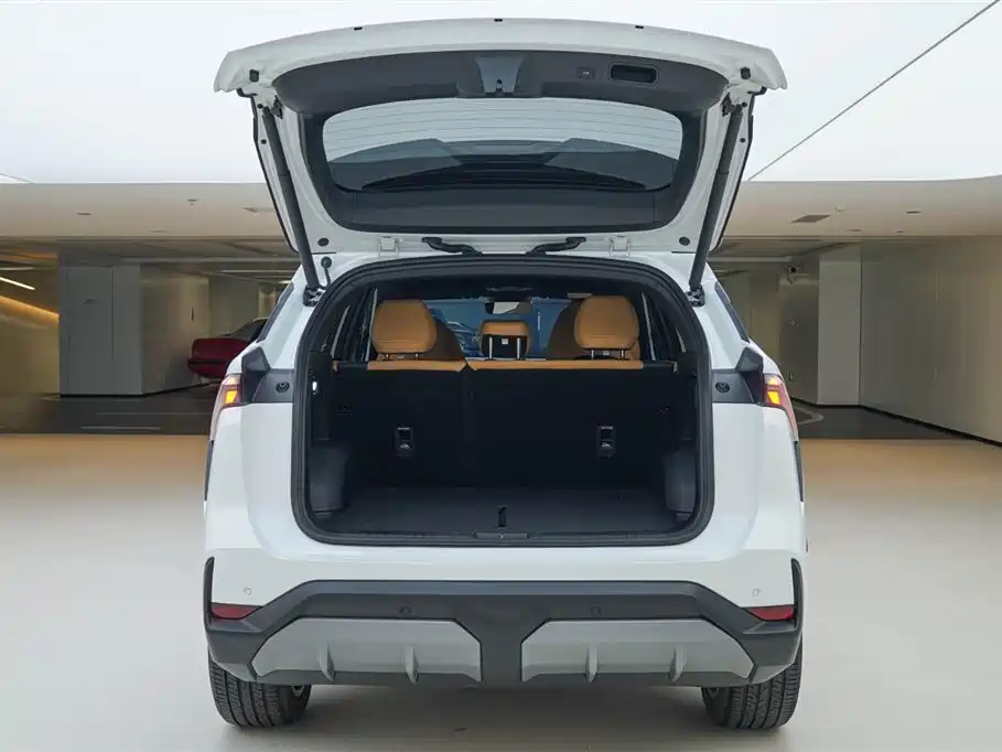 Geely Galaxy Galaxy L7