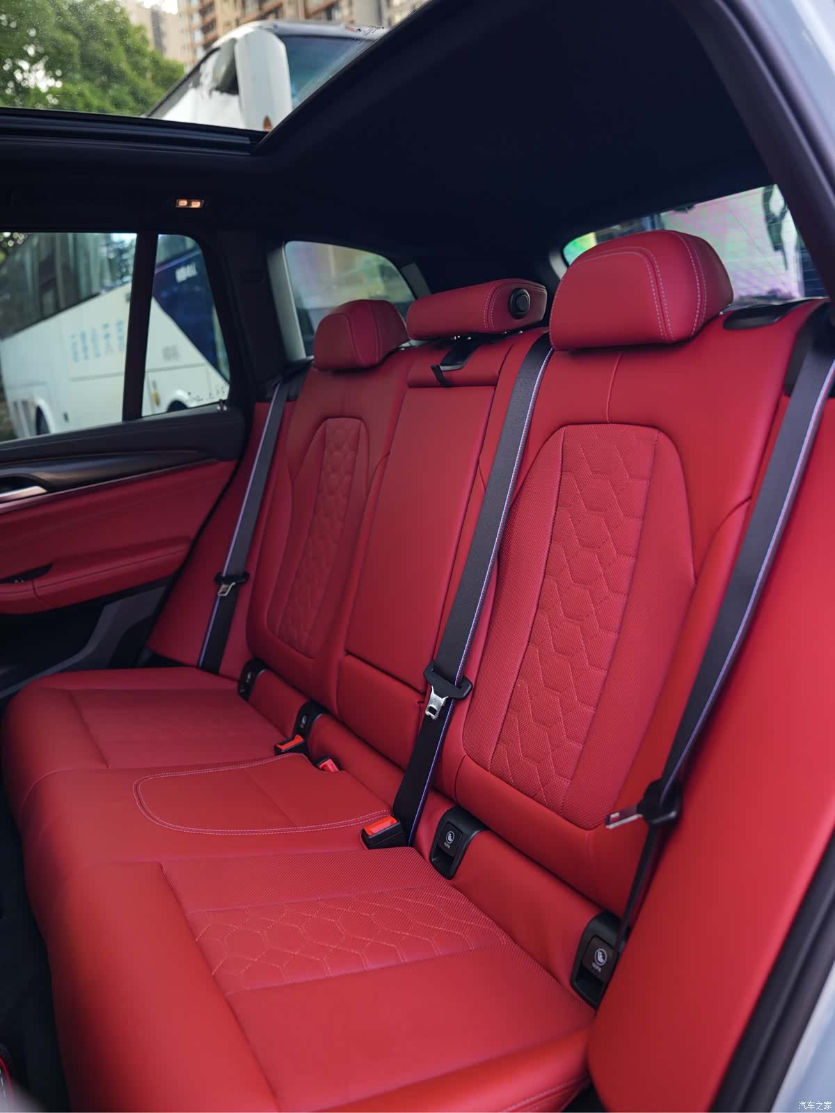 BMW X3, 2025 12