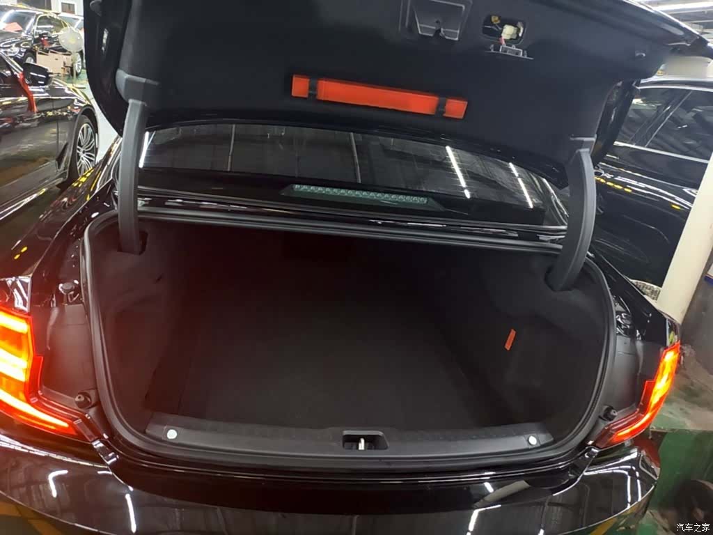 Volvo S90, 2020 15
